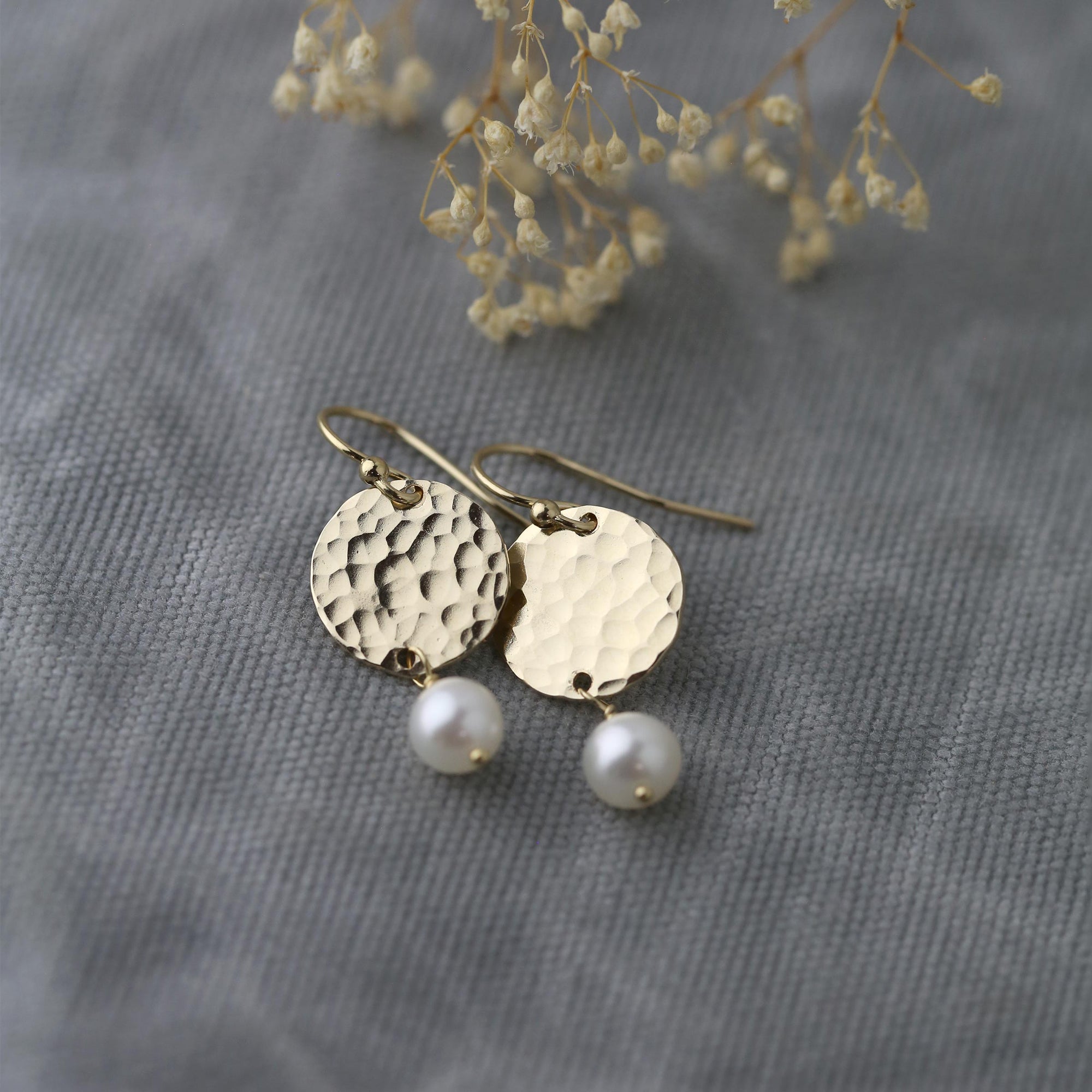 Gold Hammered Disc &amp; Pearl Earrings