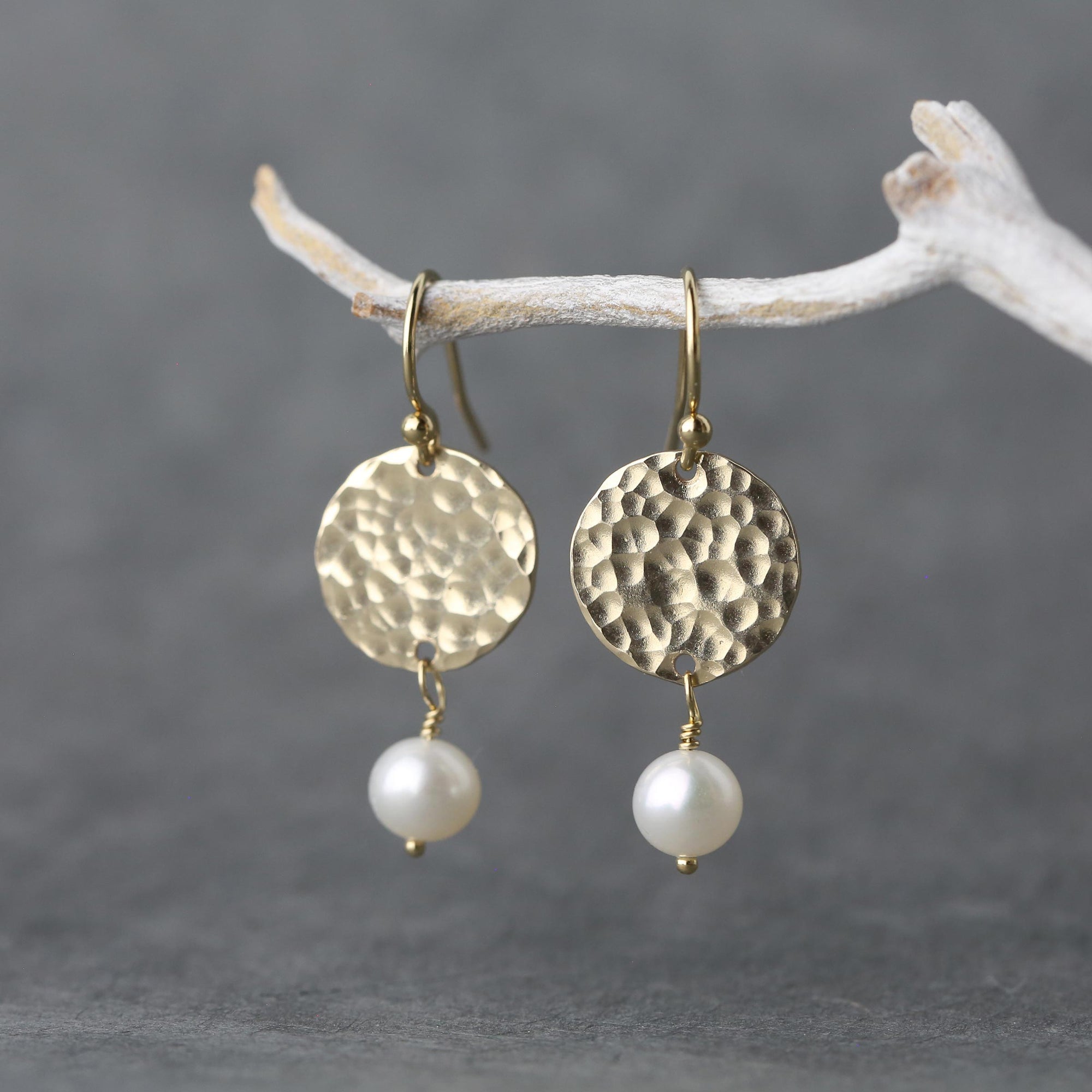 Gold Hammered Disc &amp; Pearl Earrings