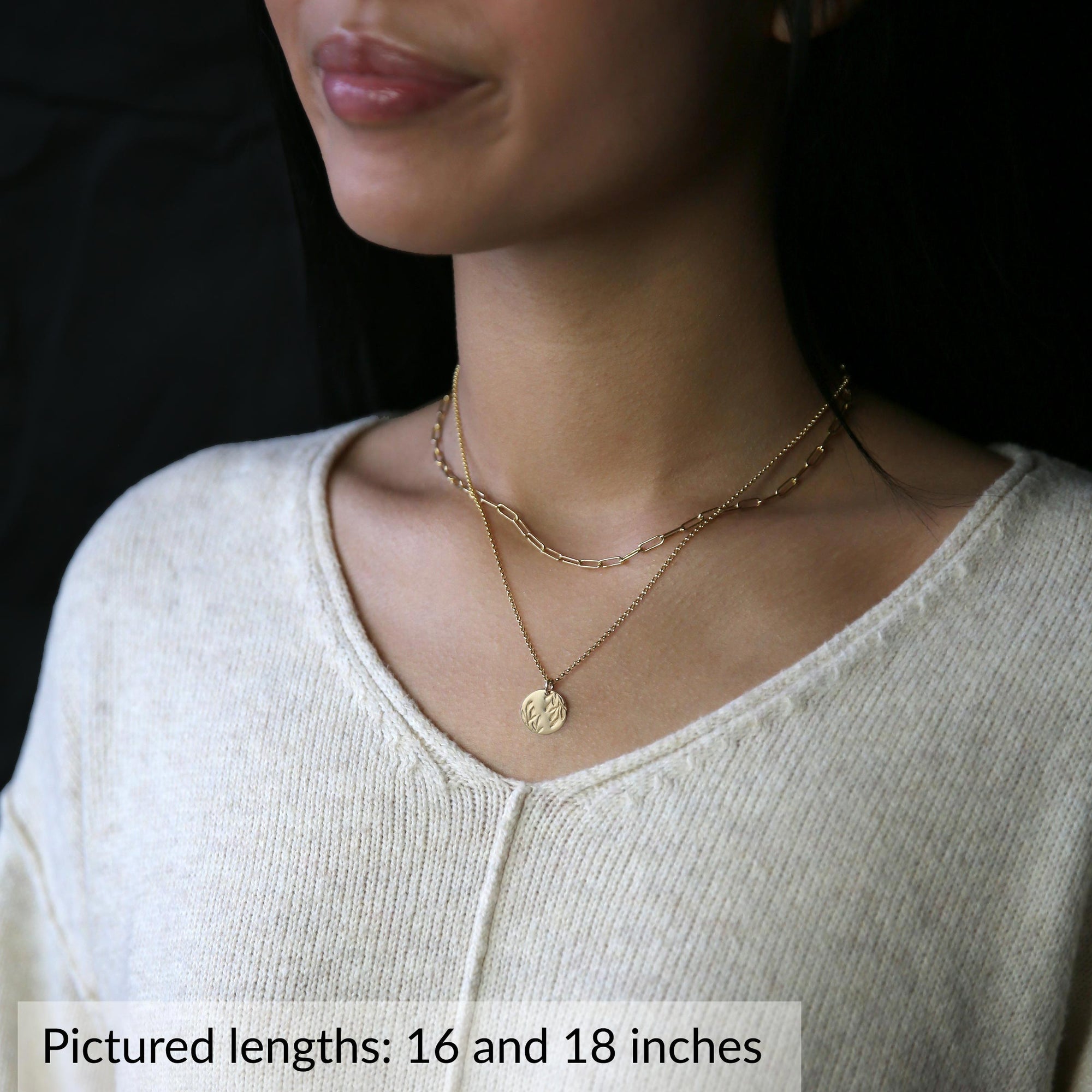Willow Leaves Disc Necklace