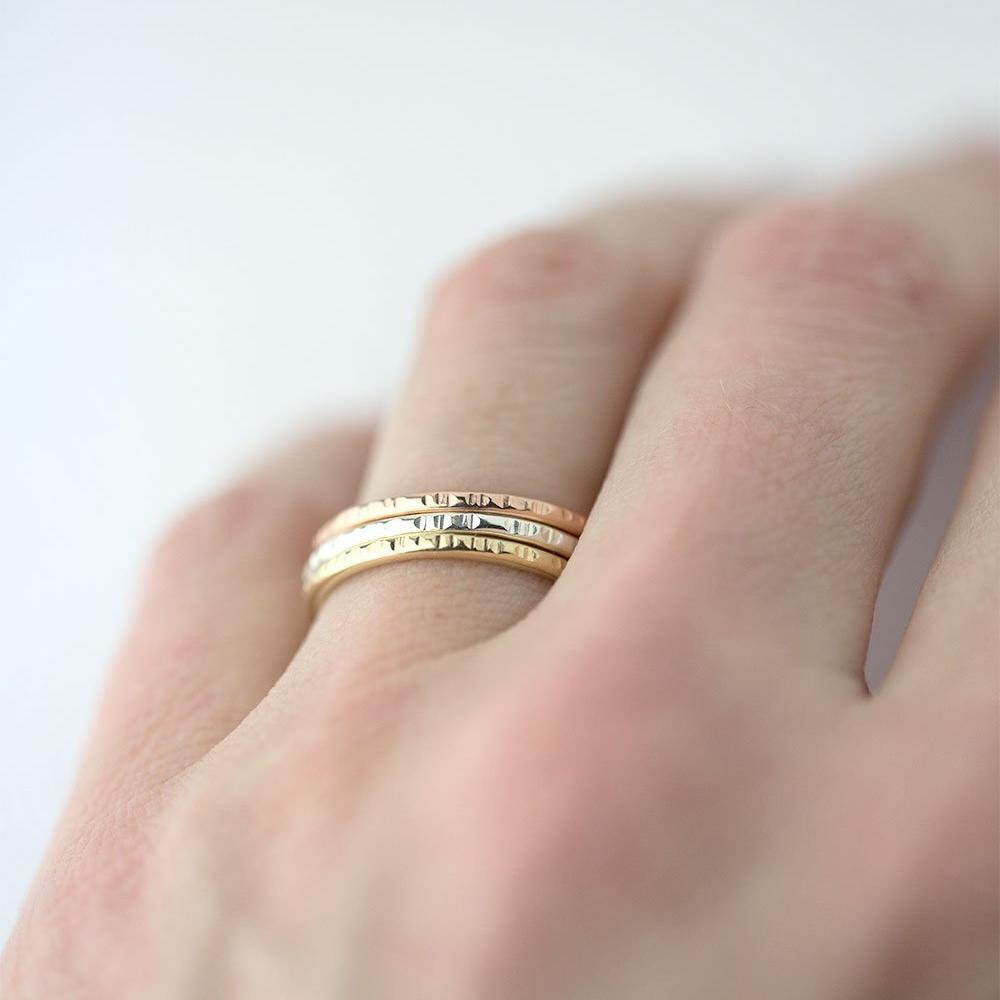 Medium Bark Ring - 14K Gold