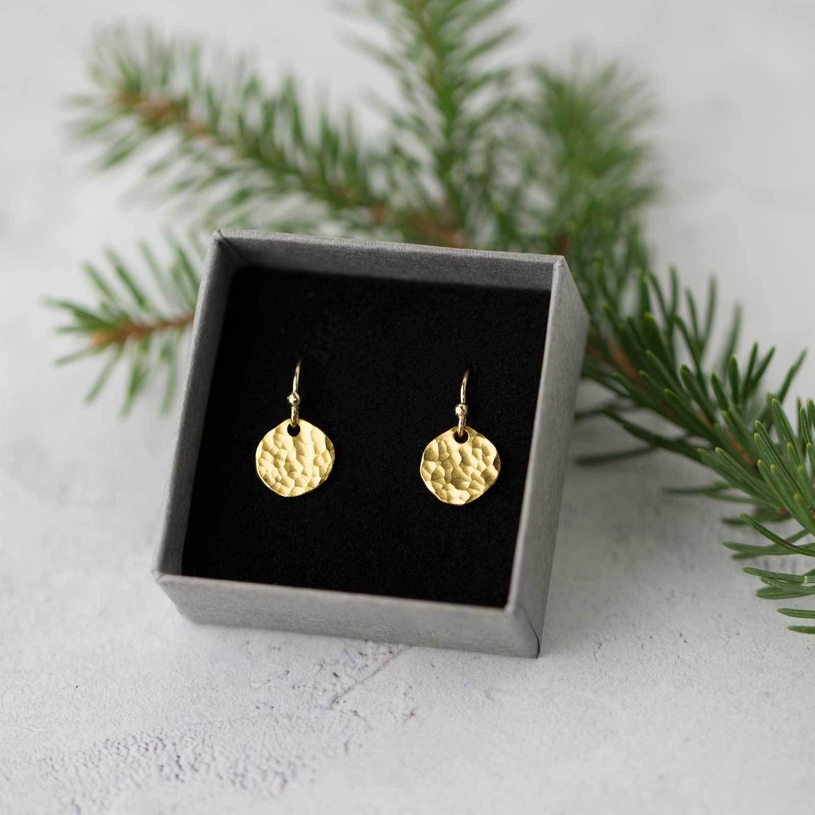 Small Hammered Gold Disk Earrings - Handmade Jewelry by Burnish