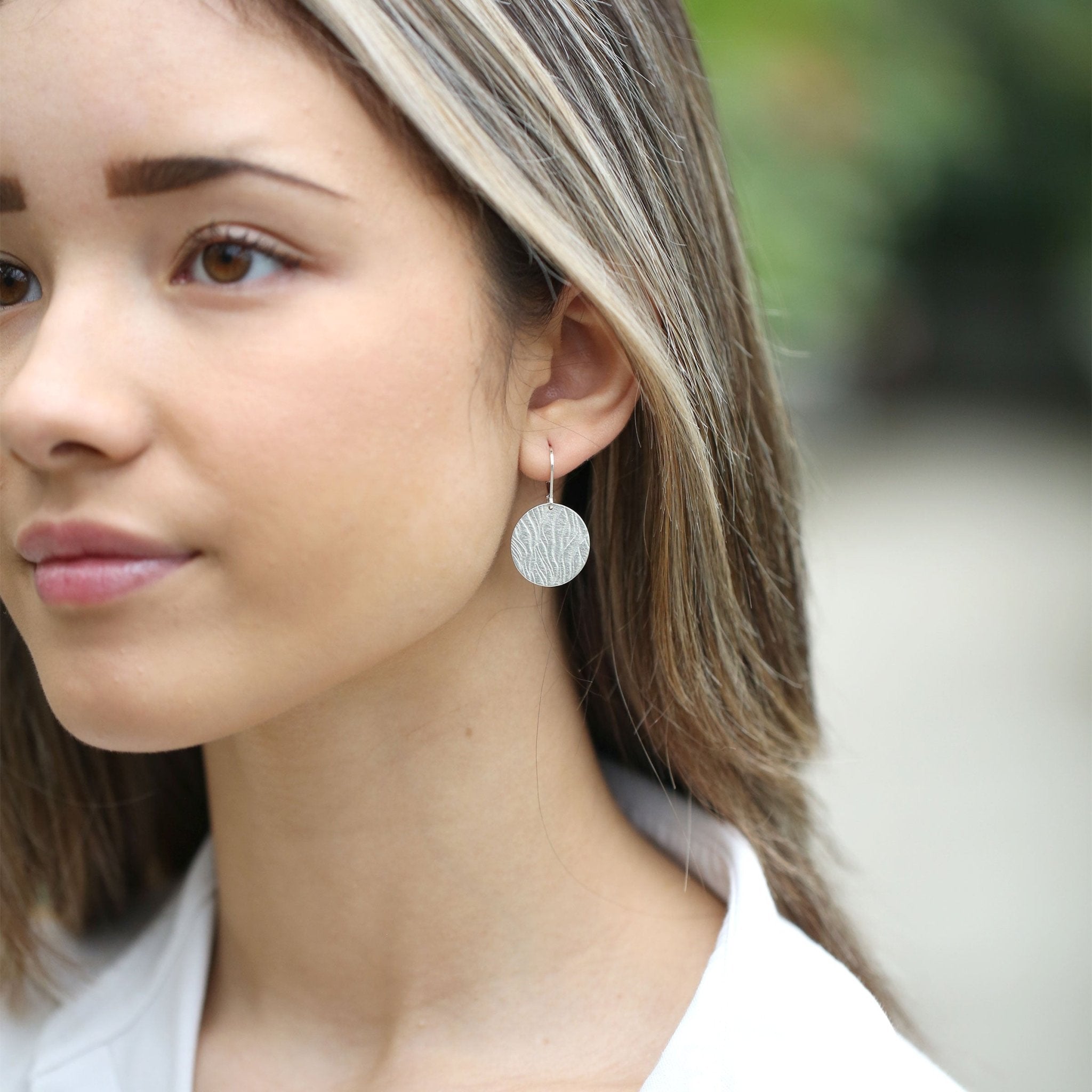 Wave Texture Silver Disc Lever-back Earrings